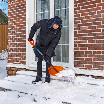 Лопата для уборки снега поликарбонат Сибртех, 465х410х1390 мм, стальной черенок, усиленная 61655 купить в Уфе