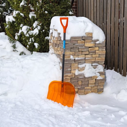 Лопата для уборки снега поликарбонат Сибртех, 465х410х1390 мм, стальной черенок, усиленная 61655 купить в Уфе