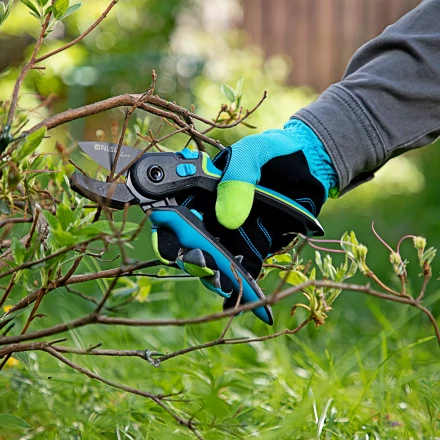 Секатор с наковальней Palisad, 220 мм, регулировка захвата, трехкомпонентные рукоятки, Luxe, 604805 купить в Уфе