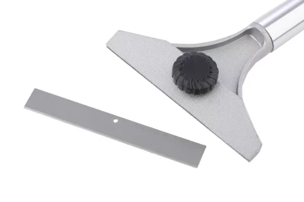 Скребок 100 мм фиксированное лезвие металлическая обрезиненная ручка MATRIX MASTER 79545 купить в Уфе