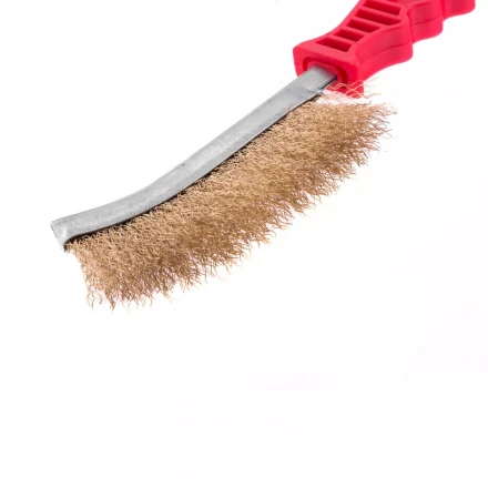 Щетка металлическая латунированная пластиковая ручка Matrix 74827 купить в Уфе