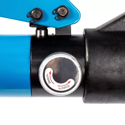 Пресс гидравлический ручной КВТ ПГР-70ТР для опрессовки наконечников до 70 мм и тросов  до 4 мм (91808) купить в Уфе