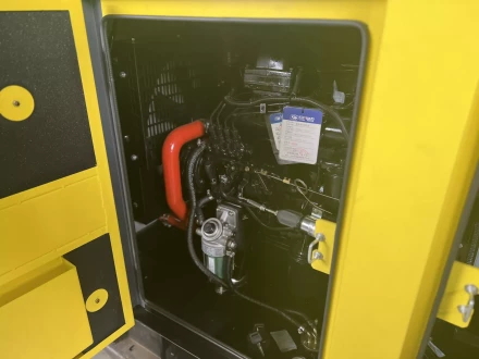 Дизельный генератор Vektor AD-30Y-T400 в шумозащитном кожухе с АВР купить в Уфе