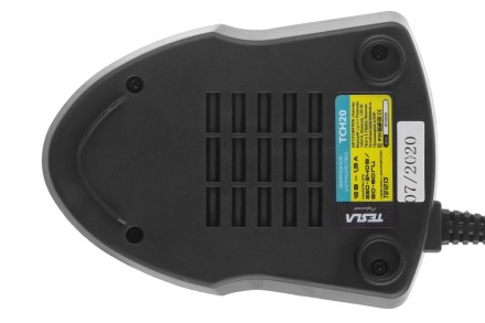 Зарядное устройство TESLA TCH20 купить в Уфе