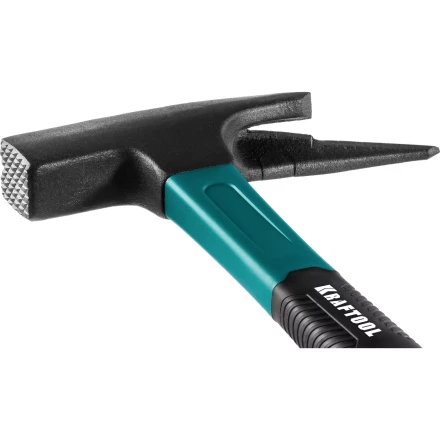 Молоток кровельщика с фиберглассовой рукояткой 20182 купить в Уфе