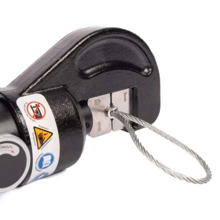 Пресс гидравлический ручной КВТ ПГР-6т для опрессовки тросов до 6 мм (92048) купить в Уфе