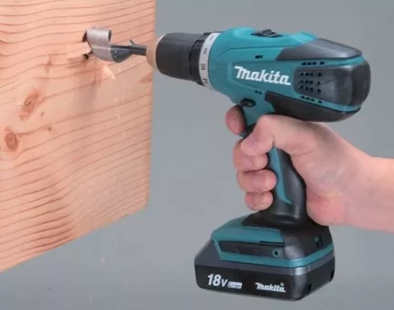 Аккумуляторная дрель-шуруповерт Makita DF457DWLE купить в Уфе
