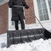 Движок для уборки снега пластиковый Сибртех, 695 х 540 х 1460 мм, стальная рукоятка, Россия 615935 купить в Уфе