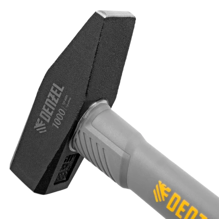 Молоток слесарный, 1000 г Denzel, кованый, фибергласовая рукоятка c TPR покрытием 10490 купить в Уфе