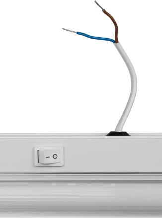 Светильник люминесцентный СВЕТОЗАР модель "СЛ-636" с плафоном и выключателем, лампа Т8, 1255x35x62мм, 36Вт SV-57589-36 купить в Уфе