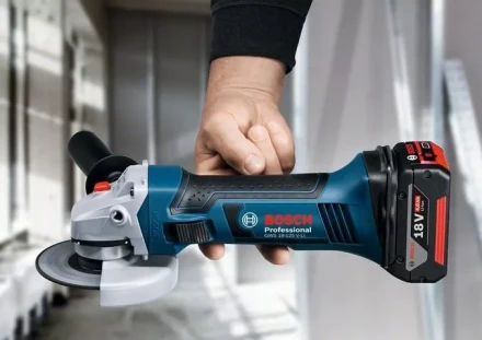 Шлифмашина УШМ BOSCH GWS 18-125 V-Li купить в Уфе
