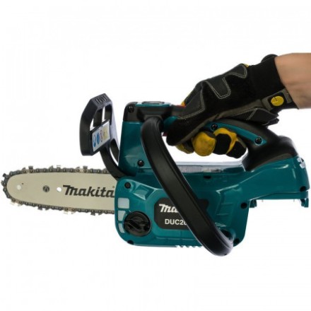 Аккумуляторная цепная пила 18V Makita DUC204RT (АКБ 5 Ач, ЗУ) купить в Уфе