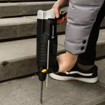 Перфоратор DKH650W DEKO, 063-4110, в кейсе купить в Уфе