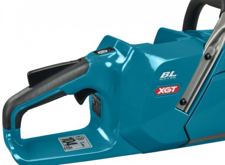 Аккумуляторная цепная пила 40v, шина 40см Makita UC012GZ (без АКБ и ЗУ) купить в Уфе