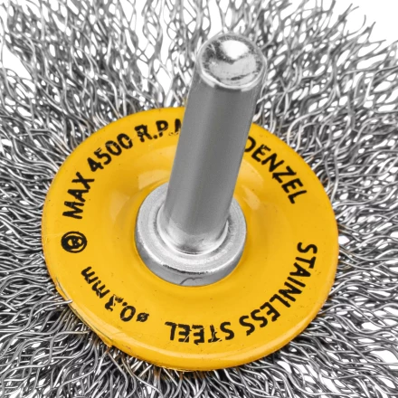 Щетка для дрели, 60 мм, Плоская, со шпилькой, нержавеющая витая проволока Denzel 744463 купить в Уфе