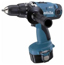 Дрель-шуруповерт аккумуляторная Makita 6339DWDE