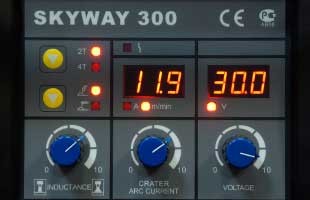 Инверторный сварочный полуавтомат Aurora-Pro SKYWAY 300 купить в Уфе