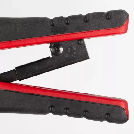 Кримпер многофункциональный КВТ JT-02 с 2 встроенными модулями для обжима RJ-45, RJ-12, RJ-11 (84626) купить в Уфе