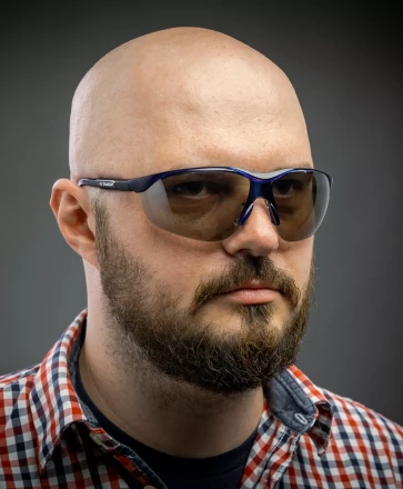 ЗУБР ПРОГРЕСС, открытого типа, серые, стекло устойчивое к царапинам и запотеванию, защитные очки, Профессионал (110323) купить в Уфе