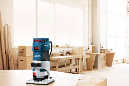 Фрезер кромочный Bosch GKF 600 0.601.60A.100 в кейсе купить в Уфе