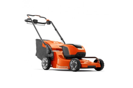Аккумуляторная газонокосилка, самоходная Husqvarna LC347iV купить в Уфе