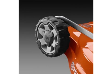 Аккумуляторная газонокосилка, самоходная Husqvarna LC347iV купить в Уфе