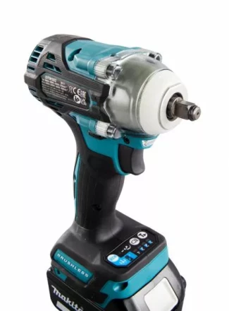 Аккумуляторный ударный гайковерт Makita DTW302RTJ купить в Уфе