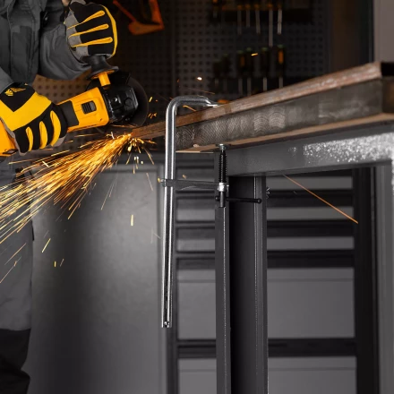 Струбцина F-образная Denzel, 80x300мм, кованая 20466 купить в Уфе