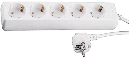 Удлинитель СВЕТОЗАР электрический с заземлением, евро, 5 гнезд, 3м SV-55053-3 купить в Уфе