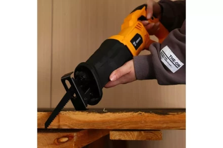 Пила сабельная DEKO DKRS1000, 063-4194 купить в Уфе