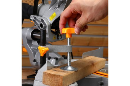 Пила торцовочная DEKO DKMS2200-255 Laser, 063-4218 купить в Уфе