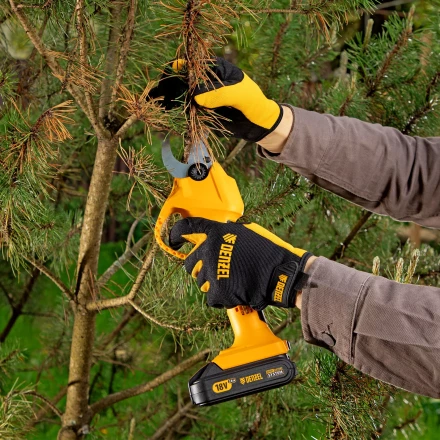 Перчатки универсальные на липучке, размер 10// Denzel 67994 купить в Уфе