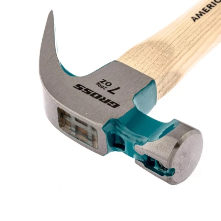 Молоток-гвоздодер с магнитом GROSS AMERICAN HICKORY 200 г угол 45 обрезиненная рукоятка 10414 купить в Уфе