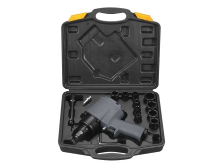 Пневмогайковерт ударный IW720 1/2&quot; FUBAG + набор головок в кейсе купить в Уфе