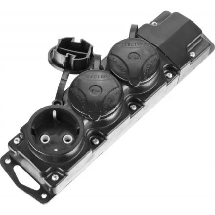 Колодка СИБИН для удлинителя, 3 гнезда, заземление, защитные крышки, IP44, макс мощность 3500Вт 55114-3 купить в Уфе