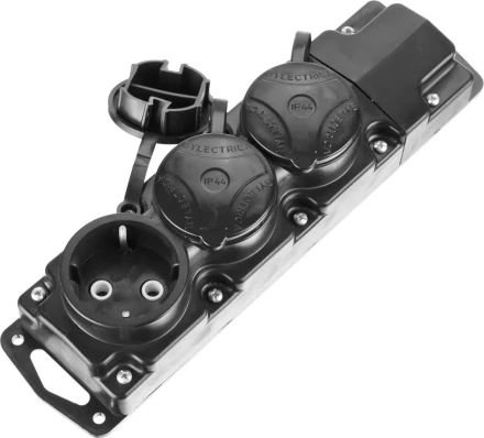 Колодка СИБИН для удлинителя, 3 гнезда, заземление, защитные крышки, IP44, макс мощность 3500Вт 55114-3 купить в Уфе