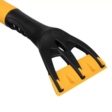 Щетка-сметка для снега со скребком 600 мм Denzel 55325 купить в Уфе