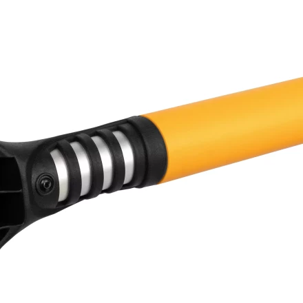 Щетка-сметка для снега со скребком 600 мм Denzel 55325 купить в Уфе