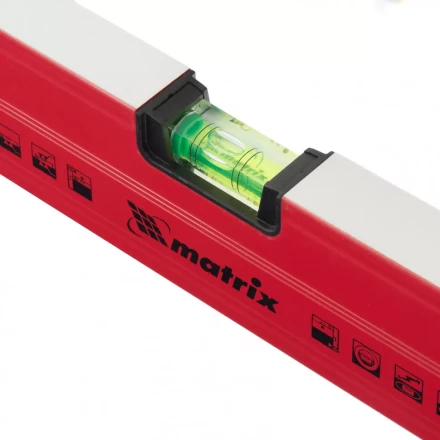 Уровень алюминиевый магнитный 2000 мм фрезерованный 3 глазка 1 зеркальный усиленный  MATRIX 34720 купить в Уфе