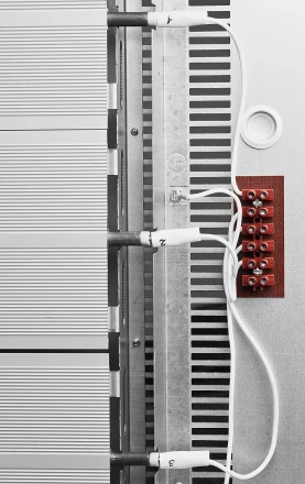 Обогреватель ЗУБР &quot;МАСТЕР&quot; инфракрасный, рифлёная панель, потолочный, закрытого типа, ТЭН, 4,0кВт, 4,0 м, 380В ИКО-К3-4000-Ф купить в Уфе