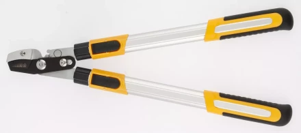 Набор: Сучкорез телескопический 22-29” и секатор прямого реза Denzel 7760505 купить в Уфе