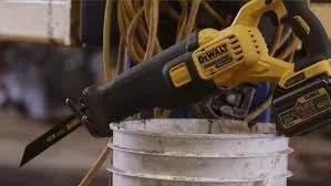 Пила сабельная DCS388N FLEXVOLT DeWalt аккумуляторная купить в Уфе