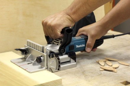 Фрезер Makita PJ7000 ламельный (шпоночный) купить в Уфе