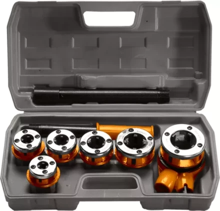 Набор клуппов 1/4&quot;-3/8&quot;-1/2&quot;-3/4&quot;-1&quot;-1, 25&quot; + плашкодержатель с трещоткой, 9 предм  SPARTA 773355 купить в Уфе