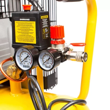 Компрессор воздушный BCI2300/50, ременный привод, 2.3 кВт, 50 литров, 400 л/мин Denzel 58113 купить в Уфе