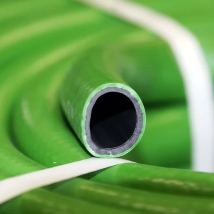 Шланг 3/4 х 15м ВЕДУГА Премиум зелёный 45961 купить в Уфе