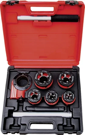 Набор клуппов 1/4&quot;-1/2&quot;-3/4&quot;-1&quot;-1,25&quot; +Плашкодержатель с трещоткой, 8 предм  MATRIX 77332 купить в Уфе