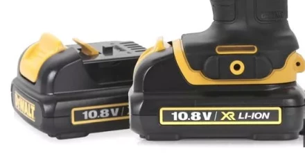 Аккумуляторная дрель DeWalt DCD 710 C2 купить в Уфе