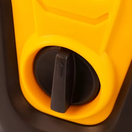 Минимойка-мойка высокого давления DENZEL R-165D с барабаном 58235 купить в Уфе