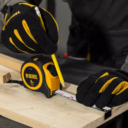 Рулетка Denzel 8м х 25мм, обрезиненный корпус, автоматическая фиксация 31553 купить в Уфе